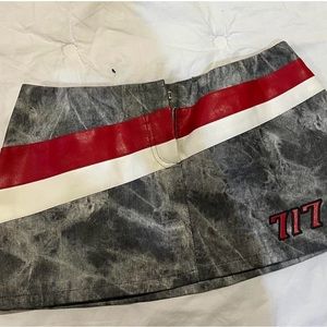 I.AM.GIA DEVYN SKIRT